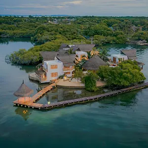 Islawa Soy Local - Isla Privada Hotel